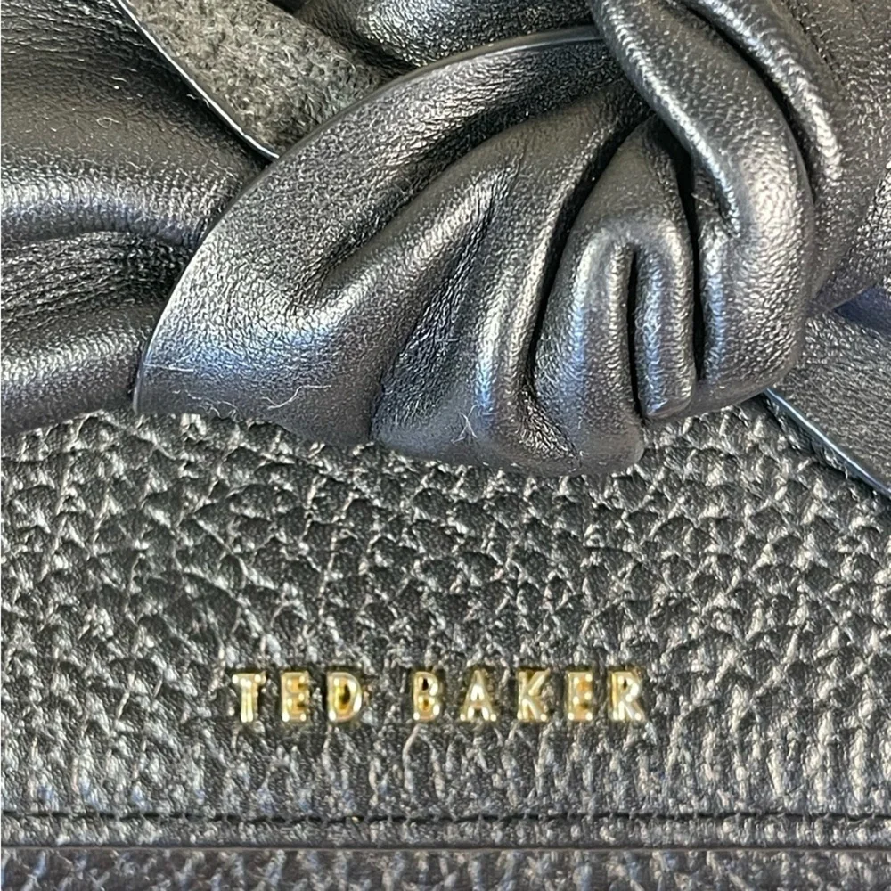 Ted Baker Cimmy Black Leather Knotted Crossbody Matinee Wallet on Chain